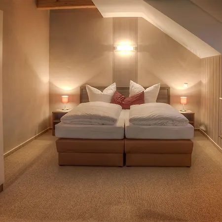 Kulturscheune In Gasthof 3*